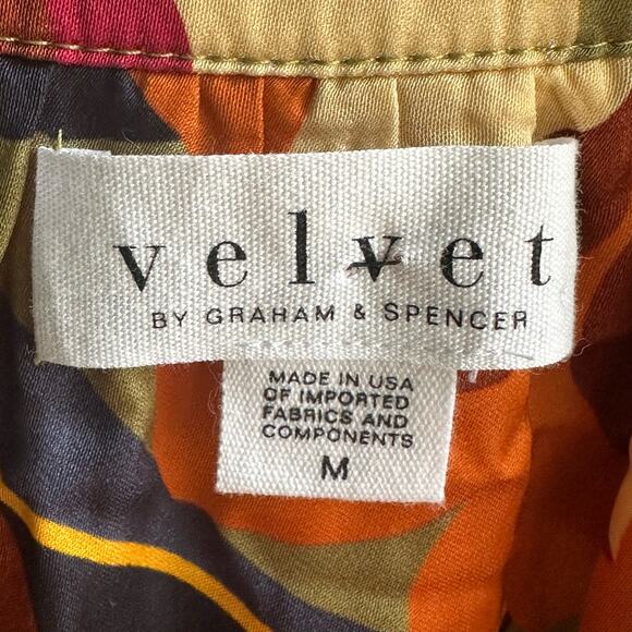 Velvet by Graham & Spencer Isra Printed V-Neck Blouse - Picture 7 of 8